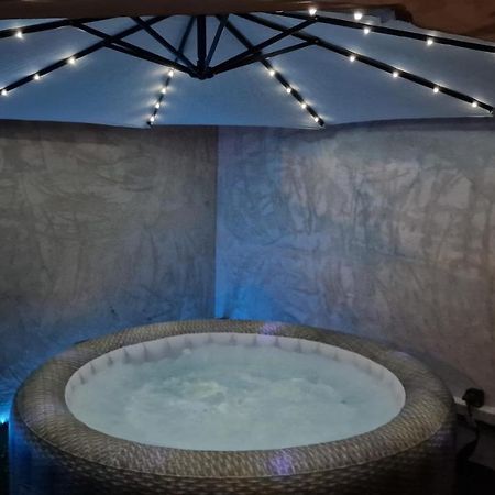 Cocooning Le Mugel Aux Portes Des Calanques De Cassis & Spa Carnoux-en-Provence Exterior foto